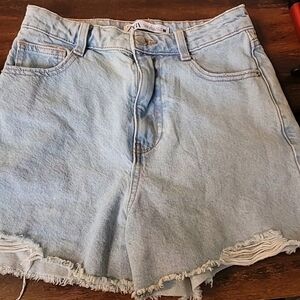 Zara  Shorts Womens  Cut-off Denim Light Wash Blue  Size 0
